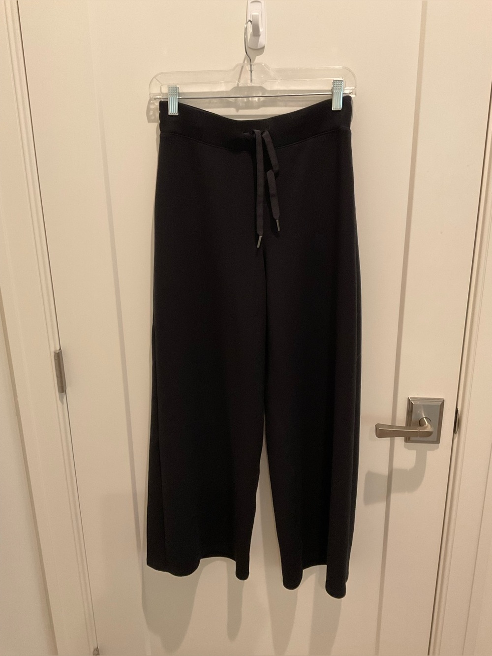 Spanx Airessentials Wide Leg Joggers - Black - Picture 2 of 8